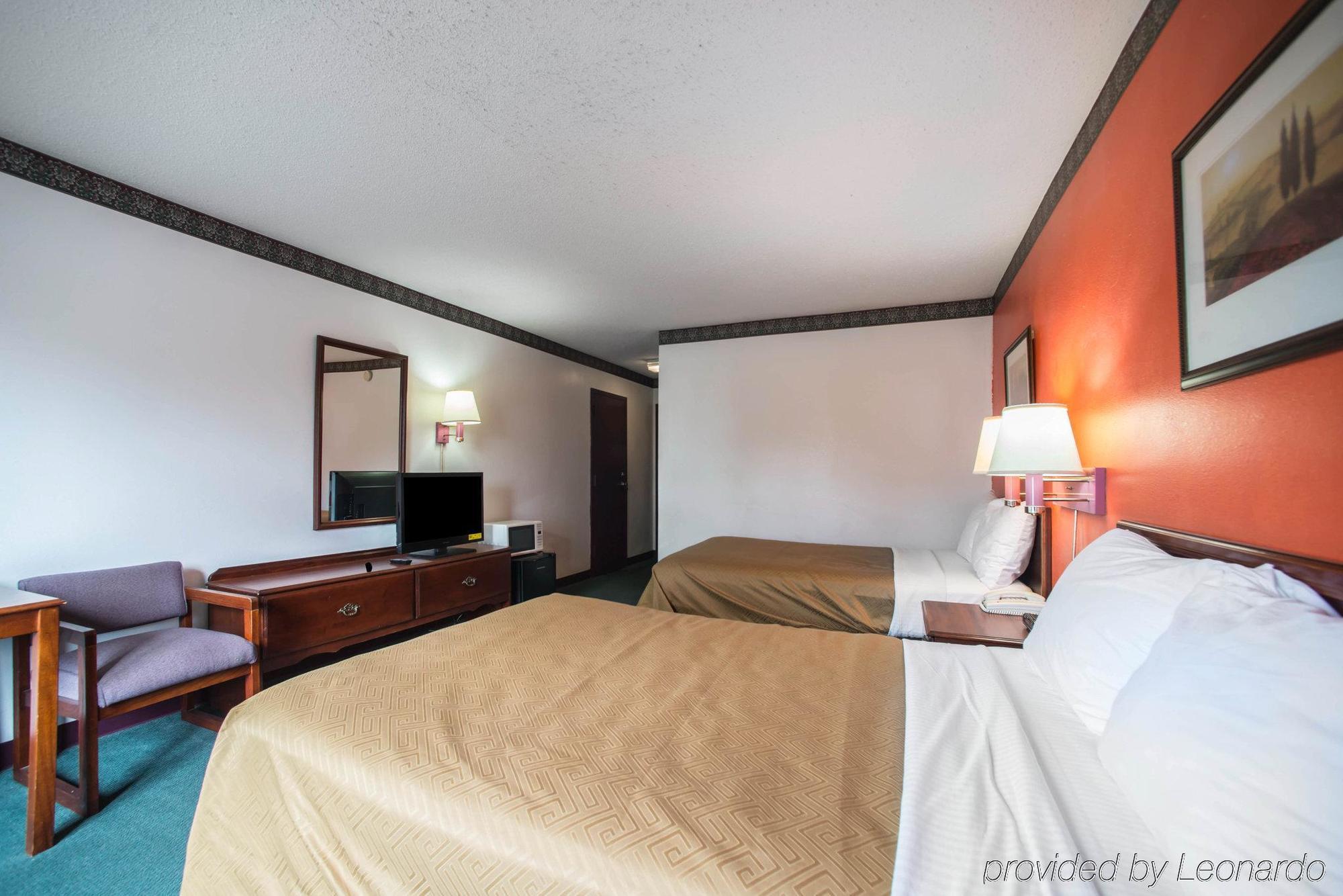 Econo Lodge Sacramento Convention Center Экстерьер фото