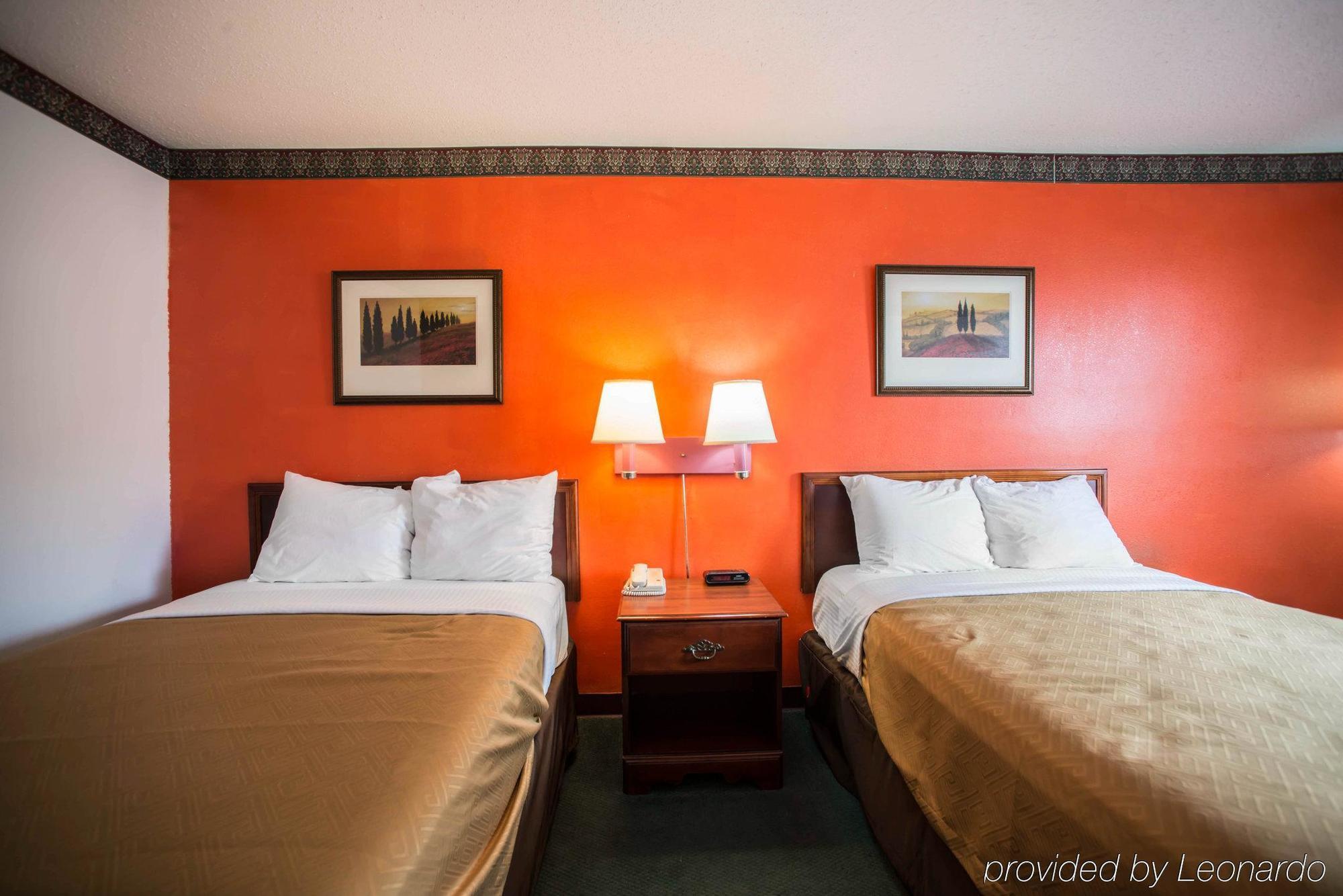 Econo Lodge Sacramento Convention Center Экстерьер фото