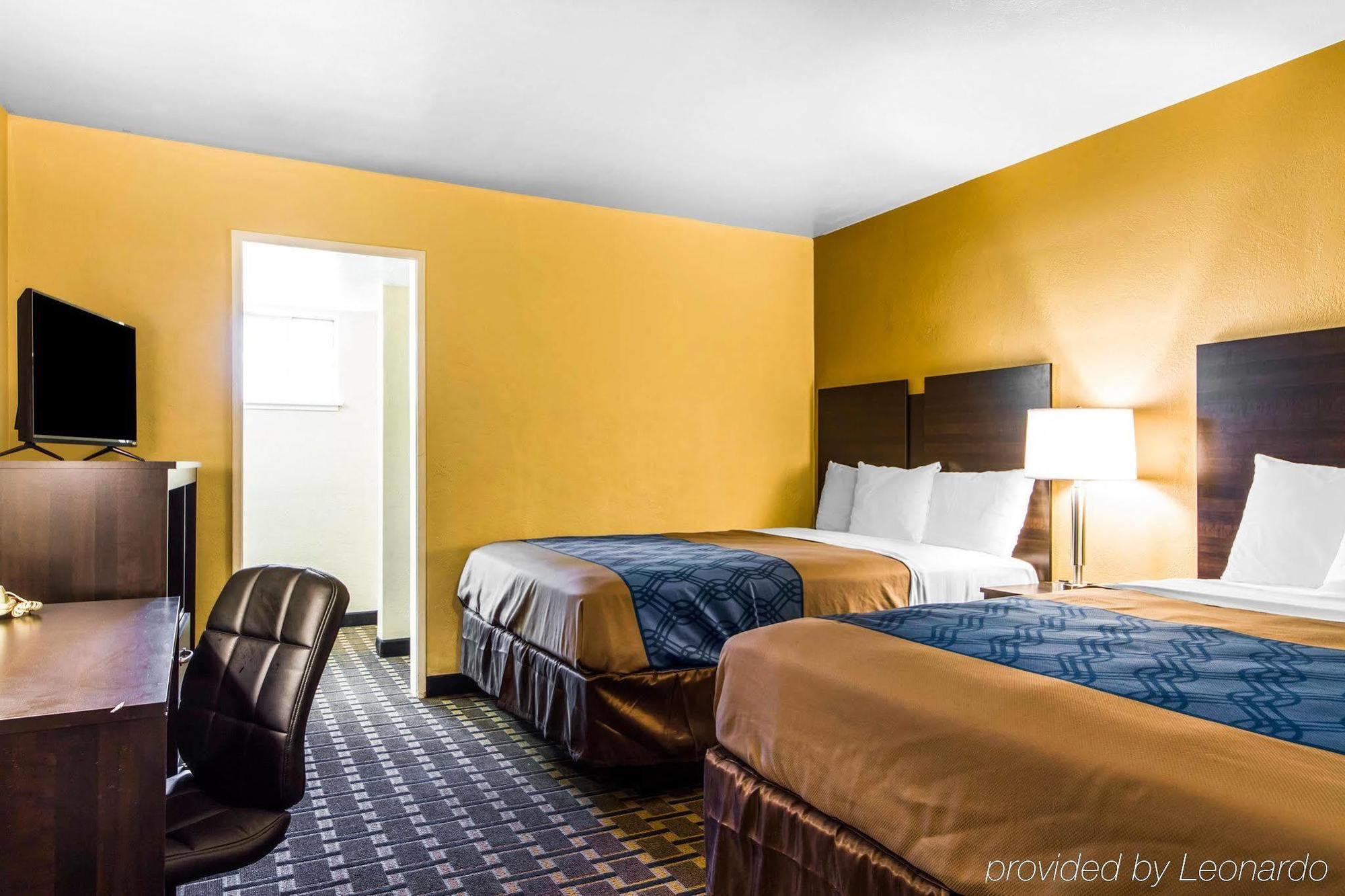 Econo Lodge Sacramento Convention Center Экстерьер фото